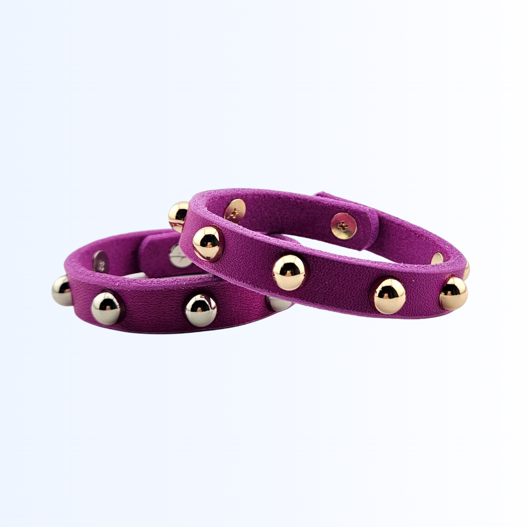 1051 Armband Niete Purpur