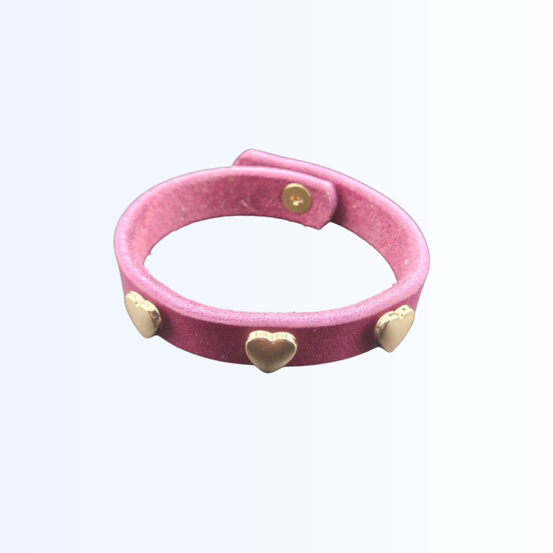 1402 Armband mit Herznieten