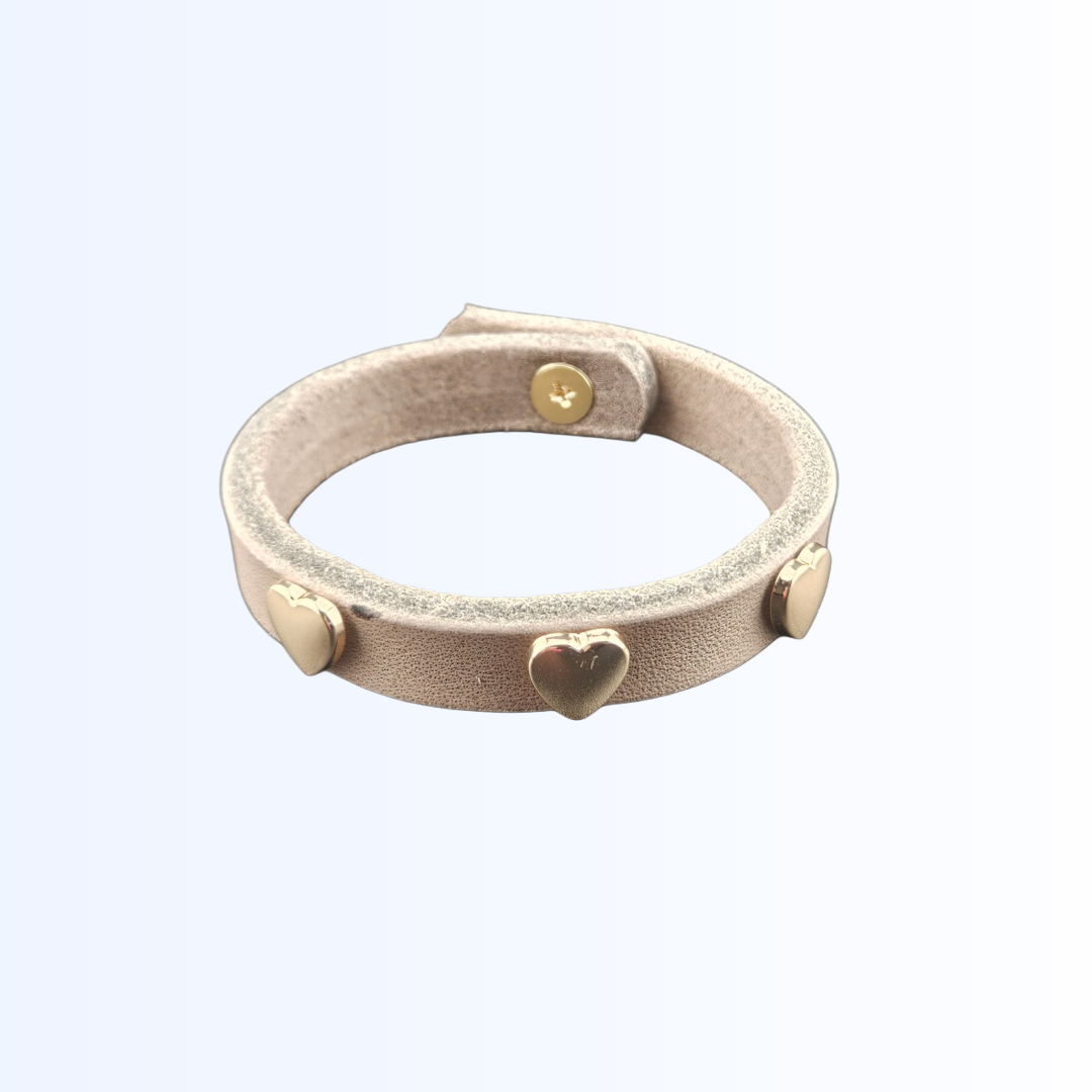 1402 Armband mit Herznieten